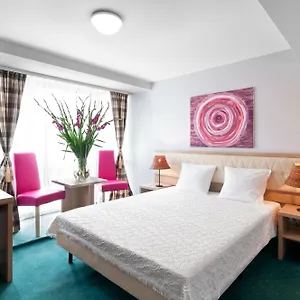 Petrus Hotell